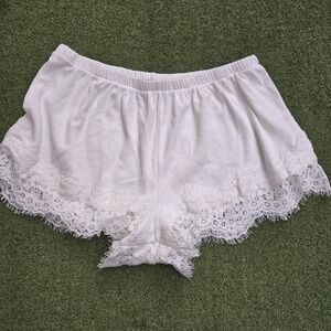 Nectar Clothing Shorts Women's Large Off White